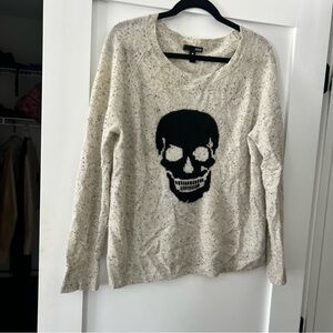 100% cashmere sweater- aqua cashmere- skull